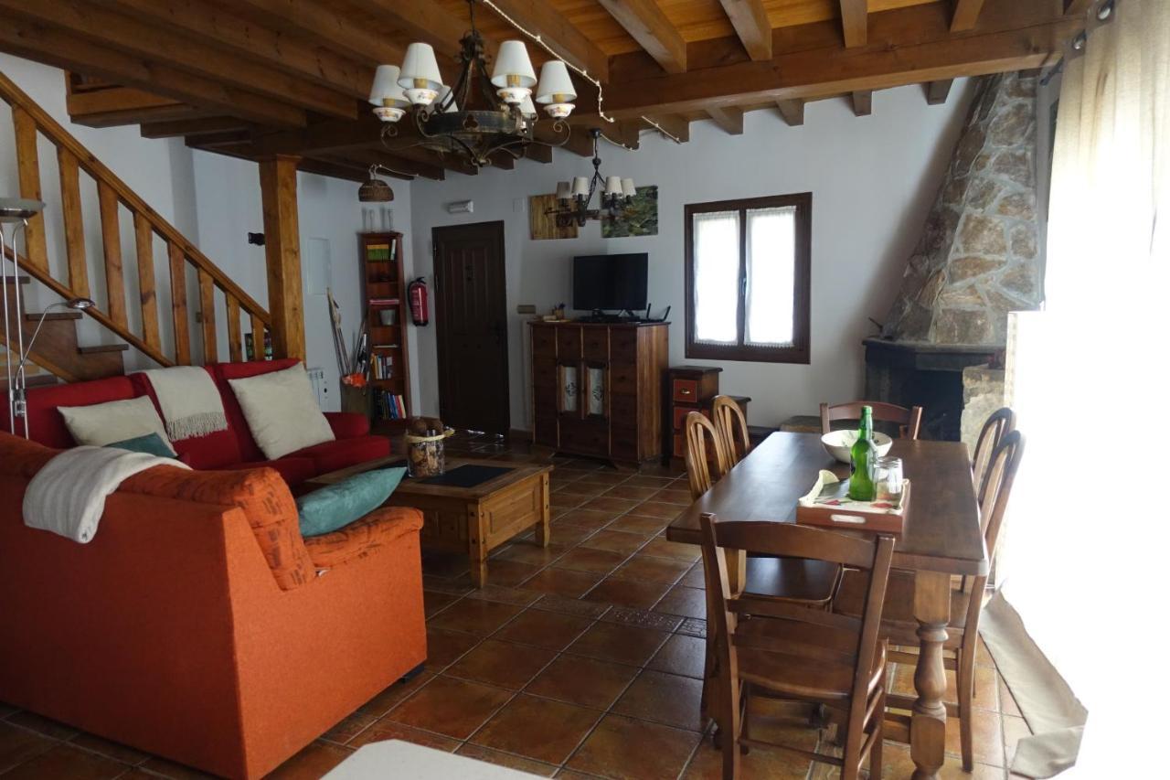 Maison d'hôtes Llar De Cosme à Caso Extérieur photo