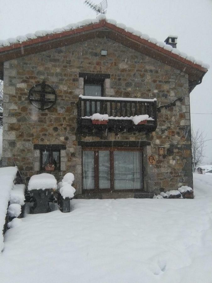 Maison d'hôtes Llar De Cosme à Caso Extérieur photo