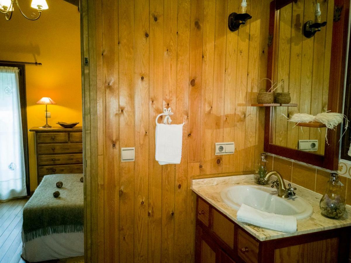 Maison d'hôtes Llar De Cosme à Caso Extérieur photo