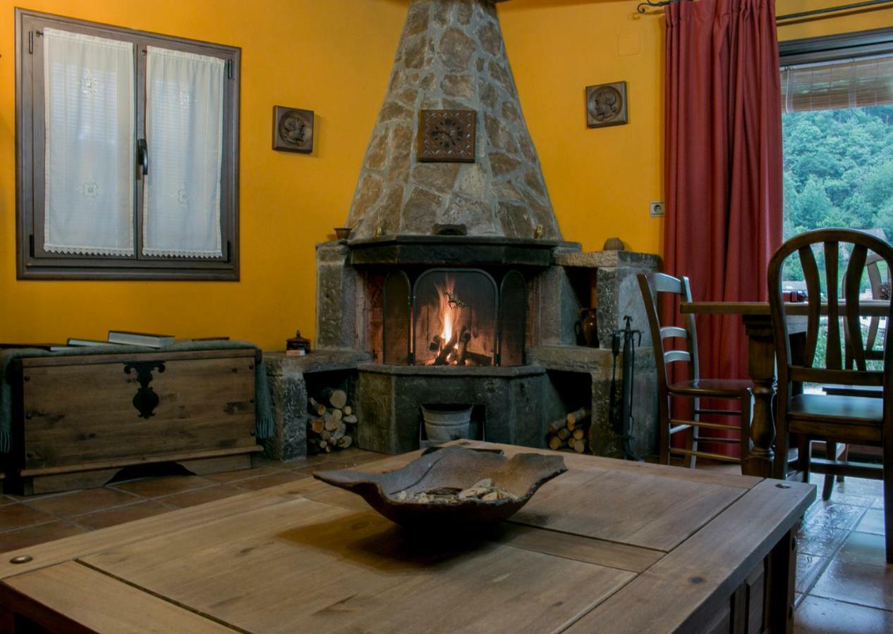 Maison d'hôtes Llar De Cosme à Caso Extérieur photo