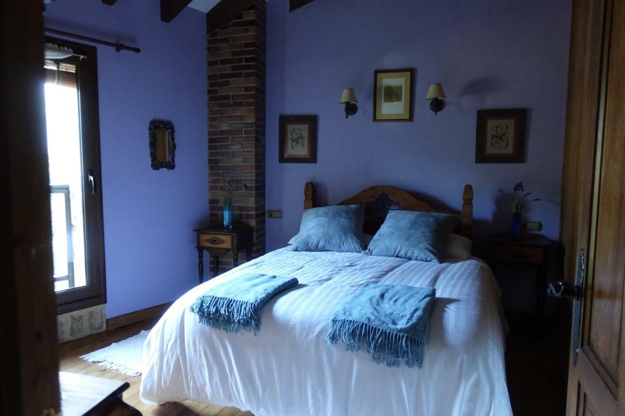 Maison d'hôtes Llar De Cosme à Caso Extérieur photo